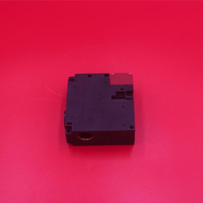 Kyf-m864b-000   09141901 μέρη Hitachi Smt κλειδαριών Assy sw για το ΣΊΓΜΑ GXH